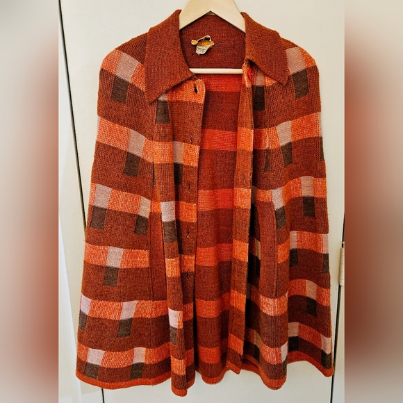 Vintage Californian Women's Knitwear Shawl - Picture 5 of 11